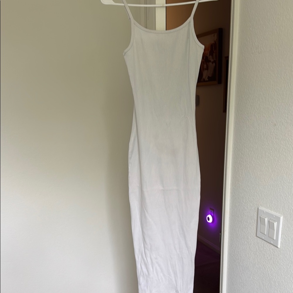 Forever 21 White Spaghetti Strap Maxi Dress